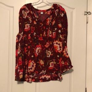 Old navy flower blouse